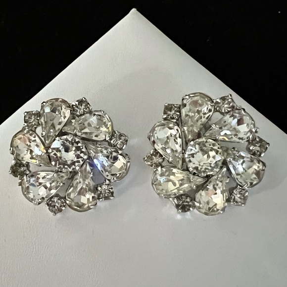 Weiss Vintage Crystal Statement Clip On Earrings